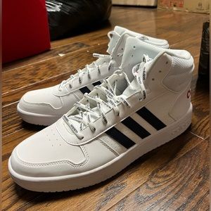 Adidas Men’s Hightop shoes size 13